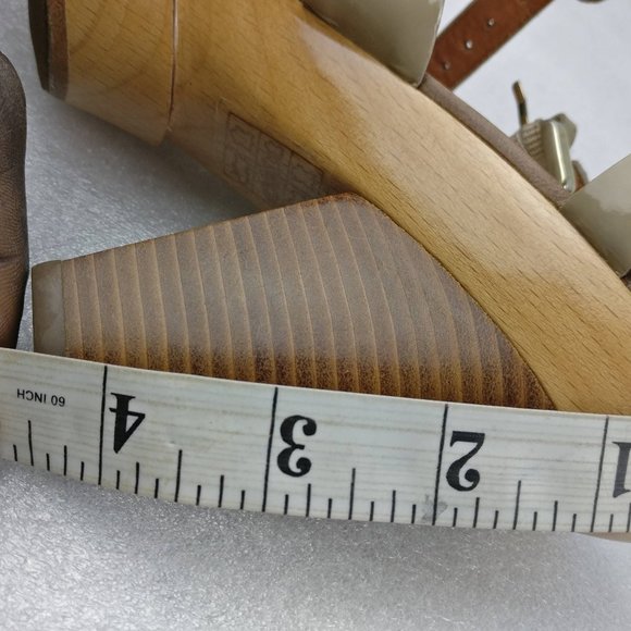 GIVENCHY All Leather Heeled Strappy Minimalist Logo Sandal 7us /5uk - Picture 9 of 9